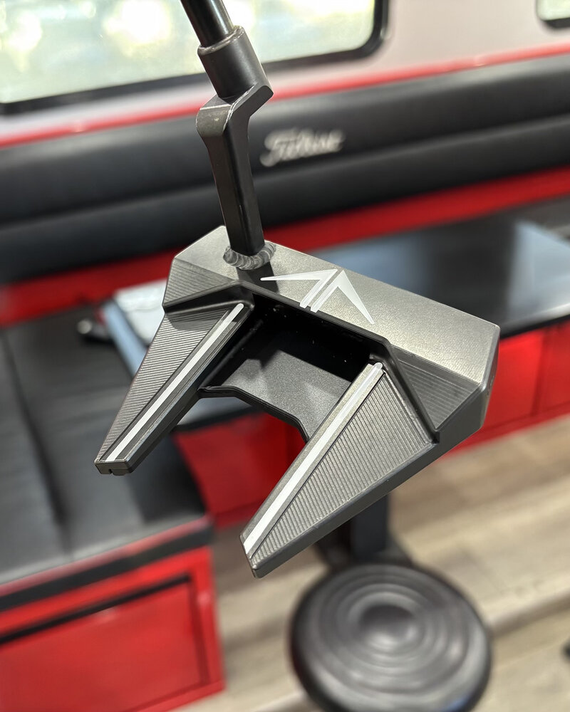 Michael Brennan | Scotty Cameron Phantom 7.2 tour prototype putter