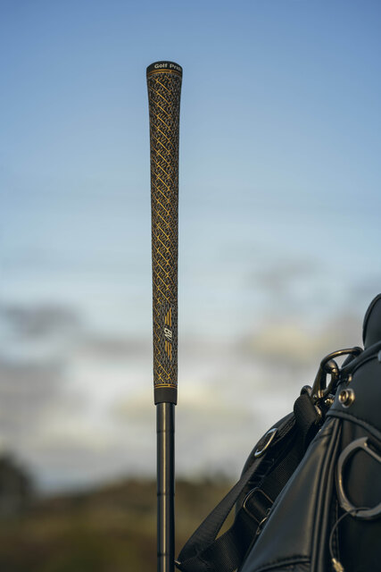 Vokey Design SM11 Black Vapor grip