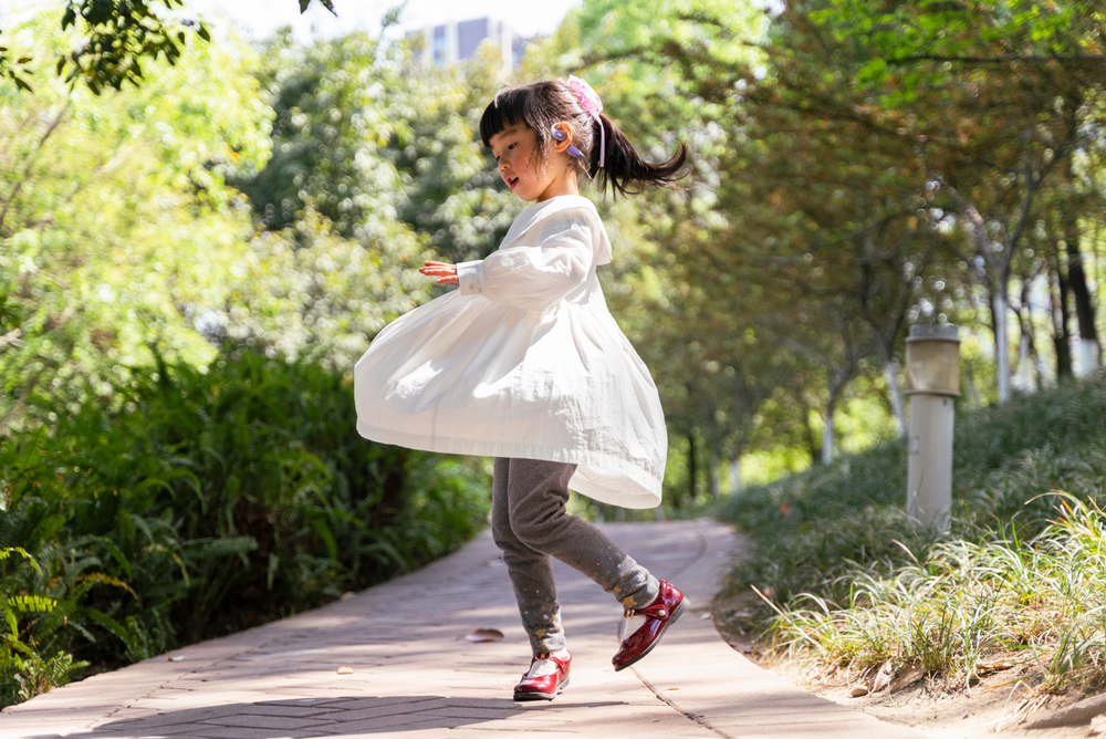 624431 ls jbl junior free lifestyle image purple 17cb40 large 1761842966