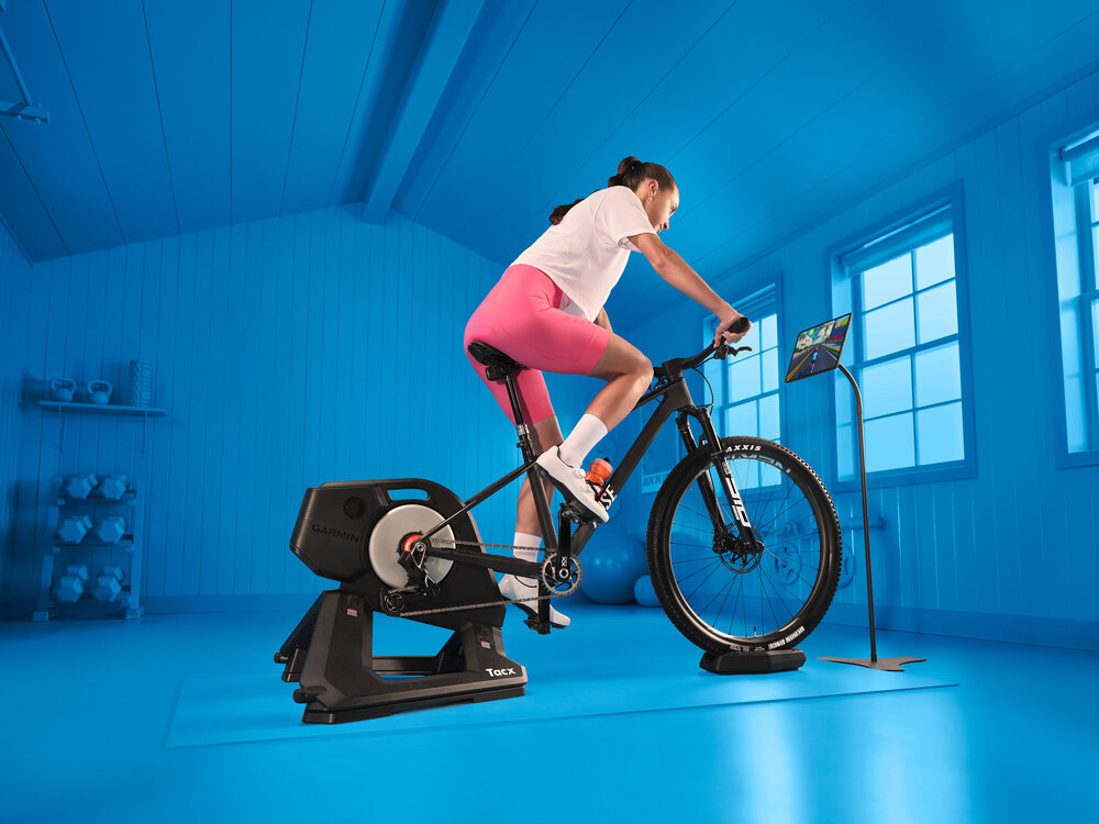 TACX NEO SMART T2800 タックス ネオスマート ZWIFT Zwift virtual shifting capability comes to Tacx NEO smart