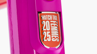 tdffaz_wtf_PR_special-edition_badge.jpg