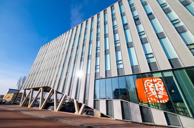 ING Reviusstraat - Leeuwarden.jpg Fotografie ANP/Jacob van Essen