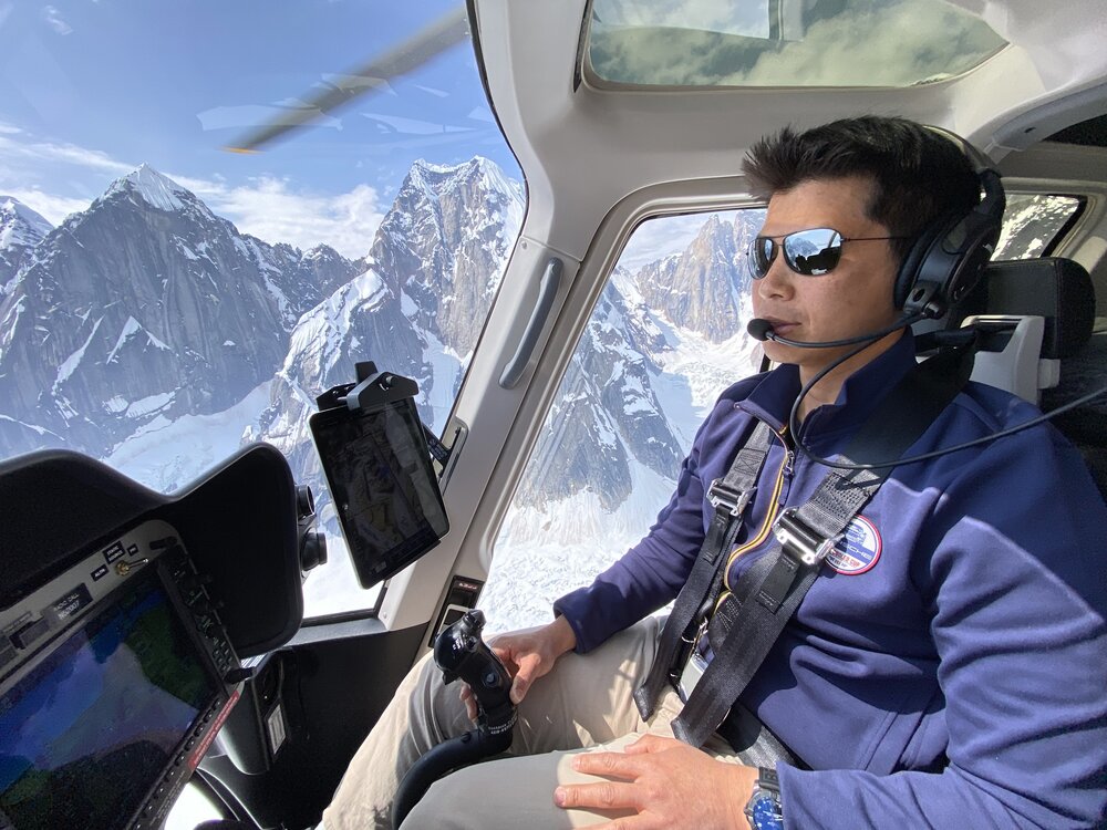 Nai in his heli.jpeg