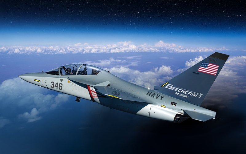 Caça M-346N é oferecido para substituir treinador da Marinha dos EUA
