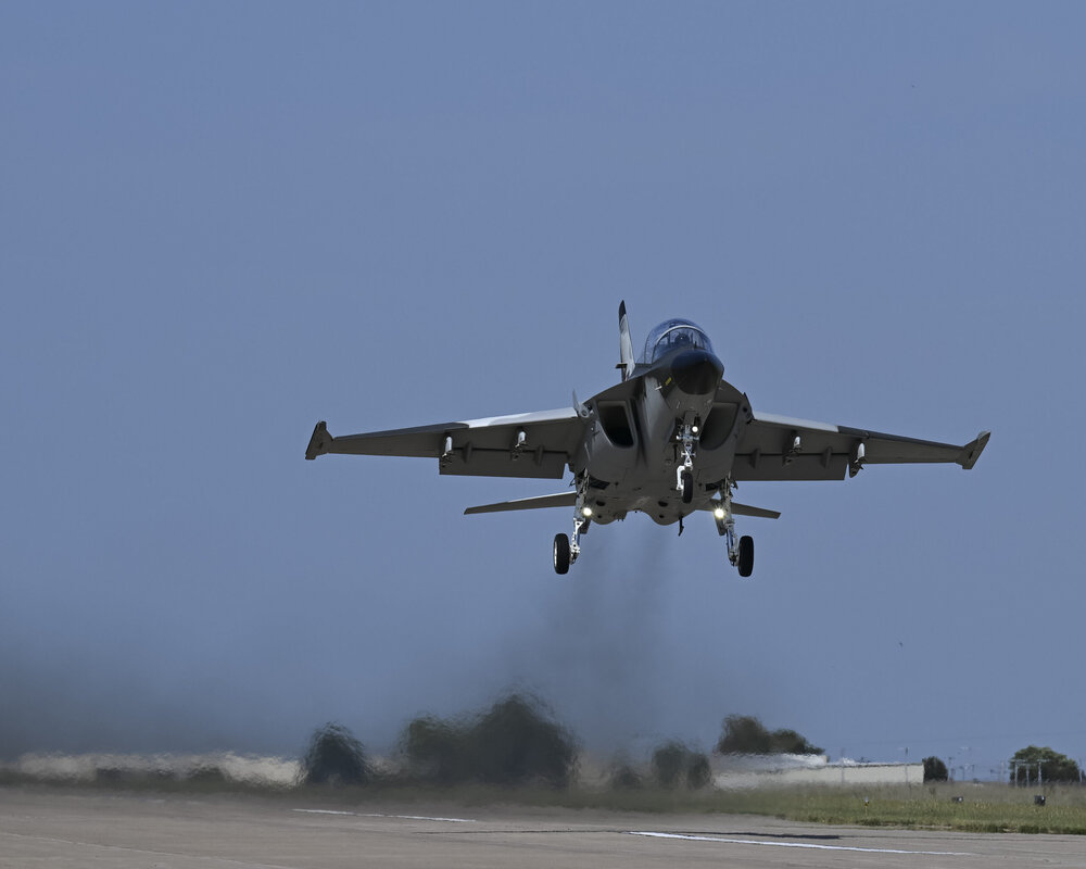 Textron Aviation Defense Launches Tour With M-346N - AVweb