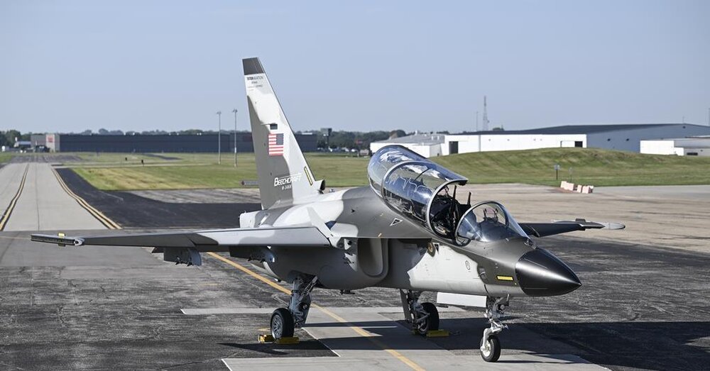 Exclusive: Textron shows off new Beechcraft M-346N trainer in first US public flight
