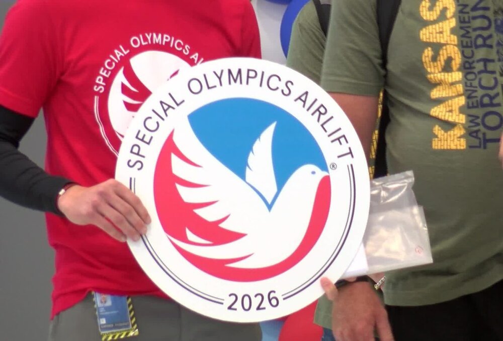 Special Olympics athletes and coaches take flight from Wichita