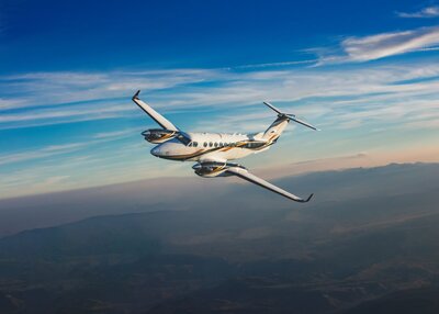 Beechcraft King Air 360 air-to-air