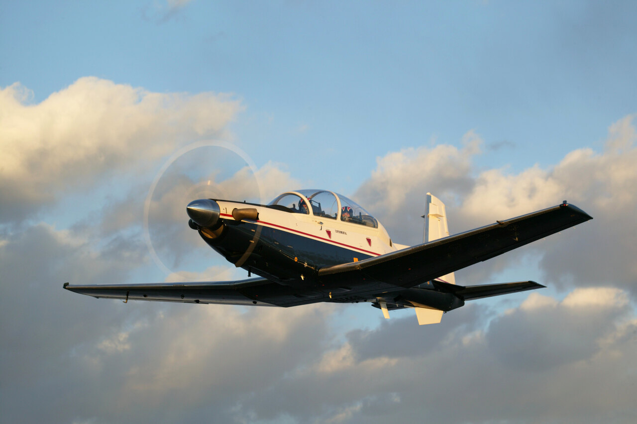 Textron Aviation Defense Awarded Five-Year Sustaining Engineering and ...