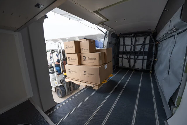 Cessna SkyCourier 0182-Combi