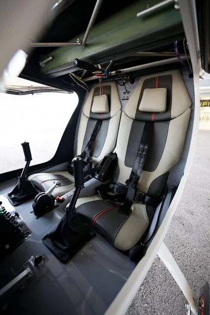 Alpha Trainer interior 