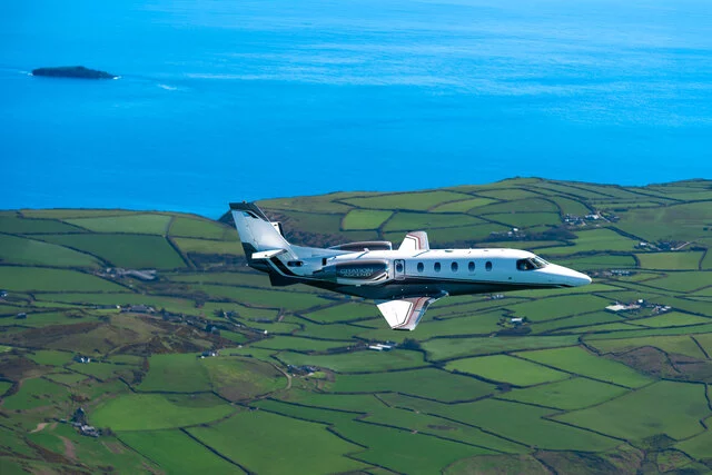 Cessna Citation Ascend air-to-air 02
