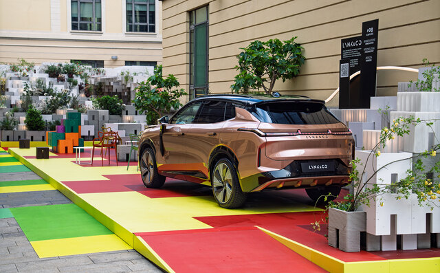 Lynk & Co_08_Milan Design Week_1.jpg