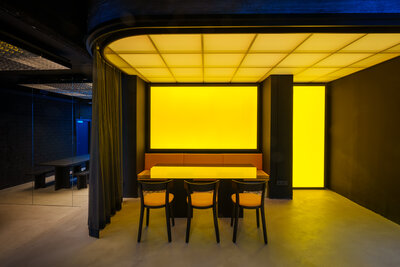 535636-Lynk & Co Madrid Club_Yellow Room-46133e-original-1713879067