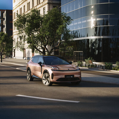 LYNKCO 08EU HERO Front 582ddc