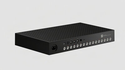 Sonos Amp Multi - 3q Back.JPG