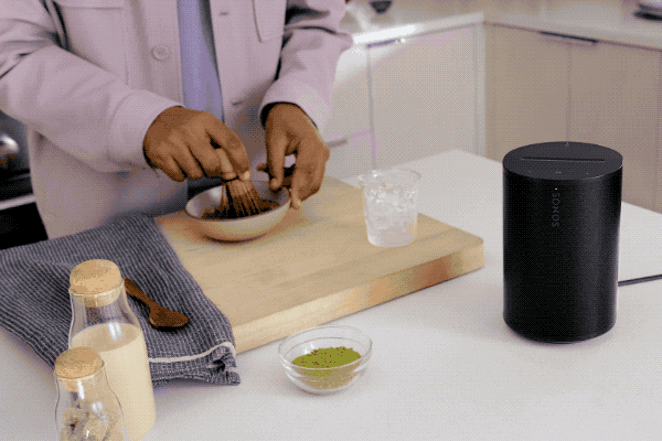 Sonos Era 100 SL - Cooking Gif