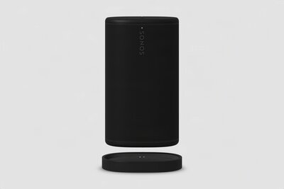 Sonos Play - Over Charging Base Black.JPG