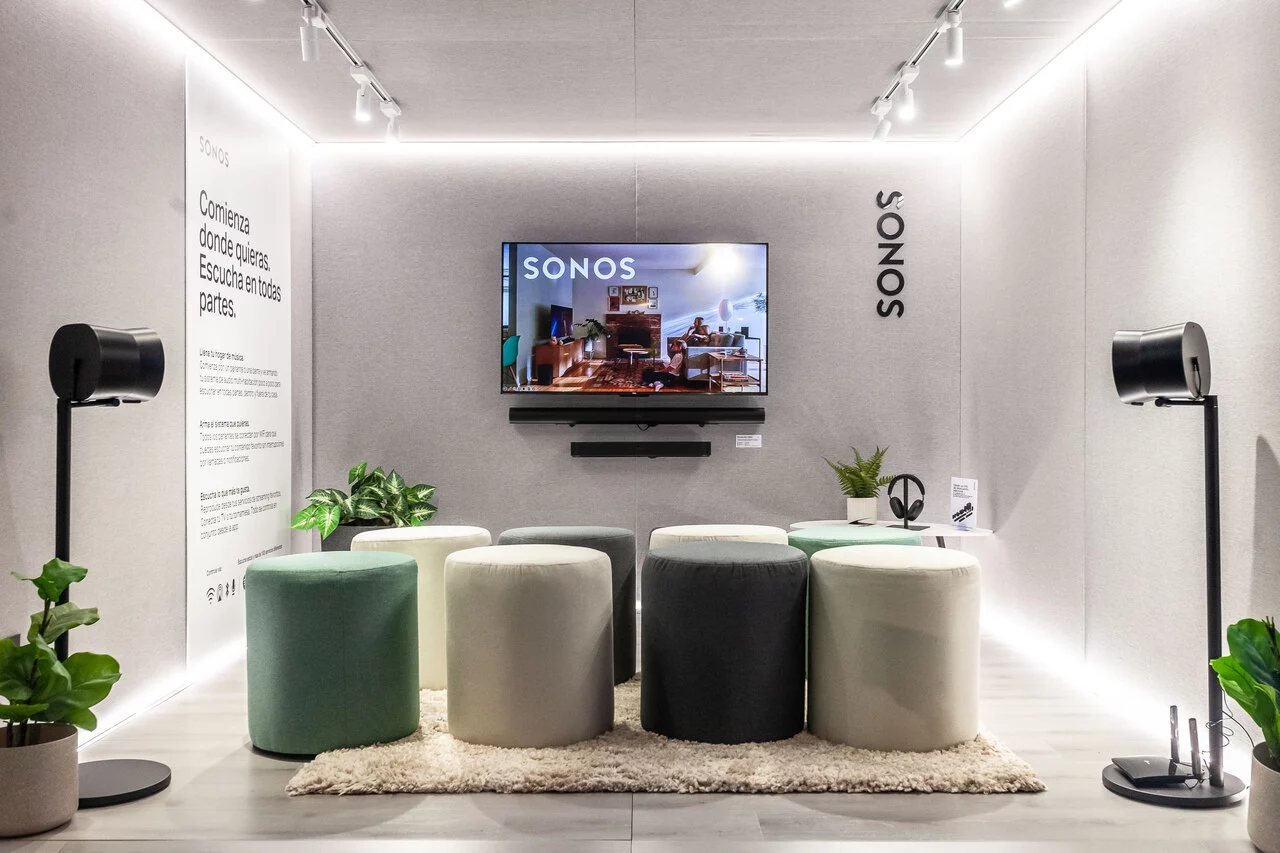 El sonido de la pop-up store de Sonos llega a Falabella Parque Arauco