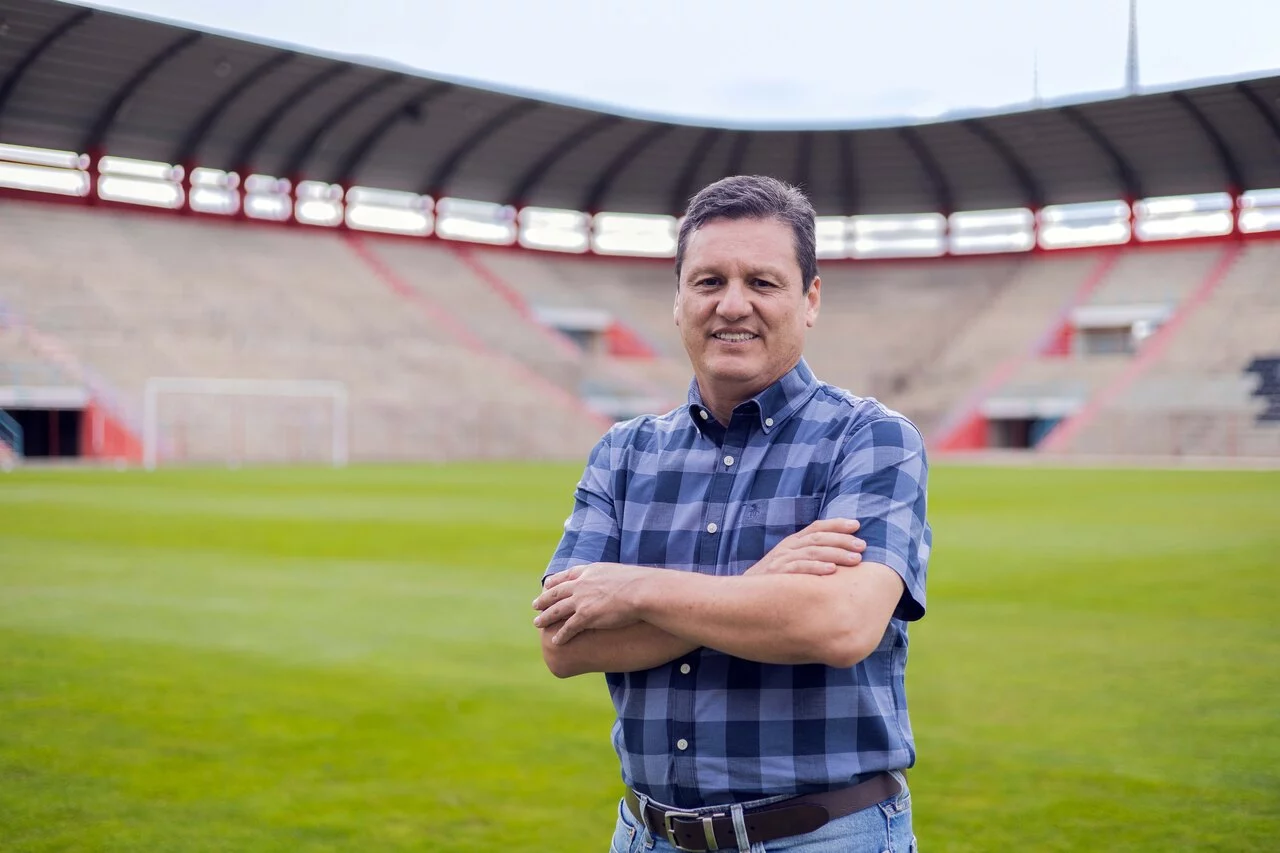 USV Trade Rolando Kadima - Estadio El Alto .jpg