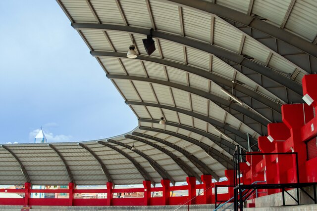 Estadio El Alto - Bose Pro 6.jpg