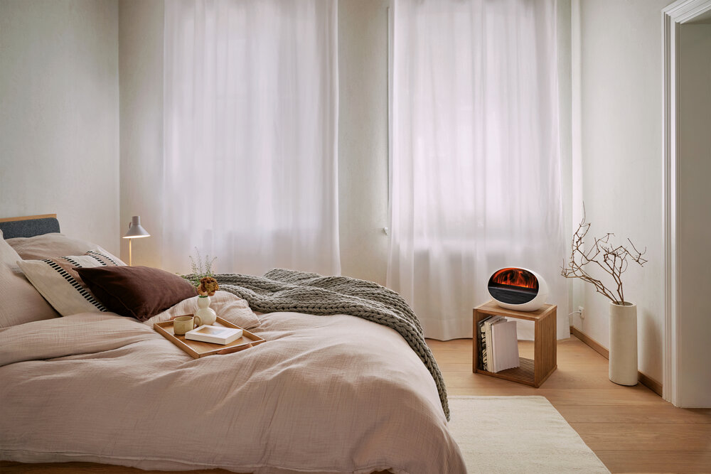 SF_Erik_lifestyle2_bedroom_landscape.jpg