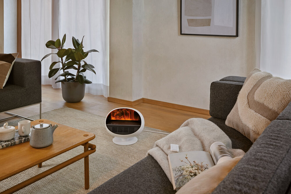 SF_Erik_lifestyle1_livingroom_landscape.jpg