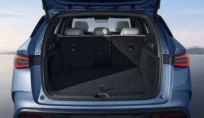 BYD SEAL 6 DM-i TOURING Interior Trunk space (2).jpg