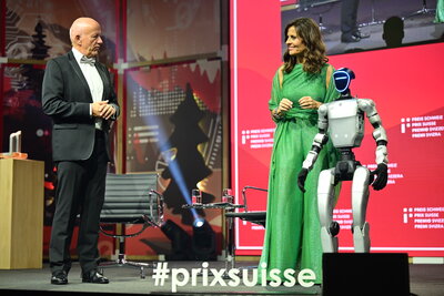 Roland Siegwart_Sandra Studer (v.l.n.r.)_2_Credit Sandra Blaser.JPG