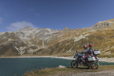 5 Ducati Multistrada V4 Rally, Jade Green, ab CHF 29’890