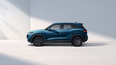 ATTO 2 DM-i_LHD_Midnight Blue_High-end Wheels_Left