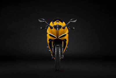 4_Ducati Panigale V2 S