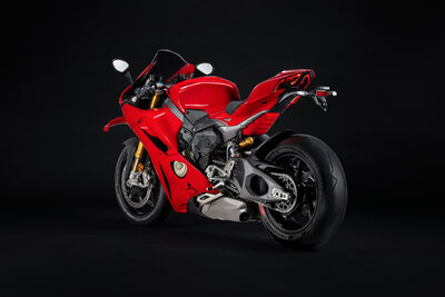 3_Ducati Panigale V4 S