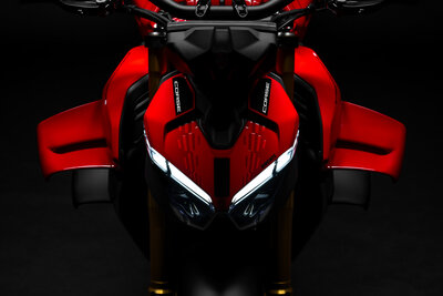 5_Ducati Streetfighter V4 S Close up