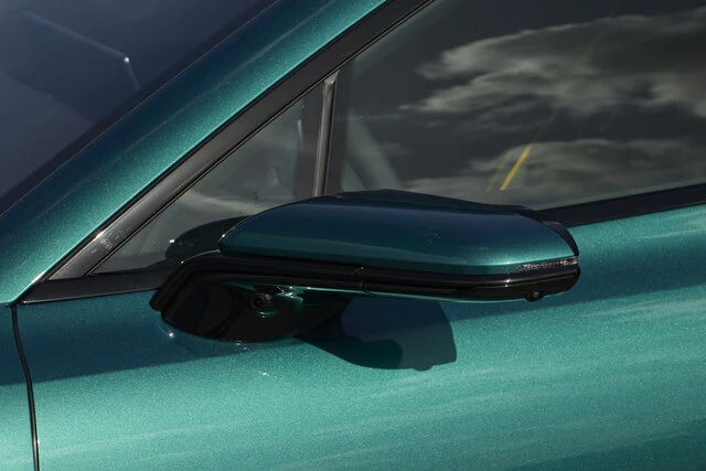 DENZA_Z9GT_03DETAIL_064