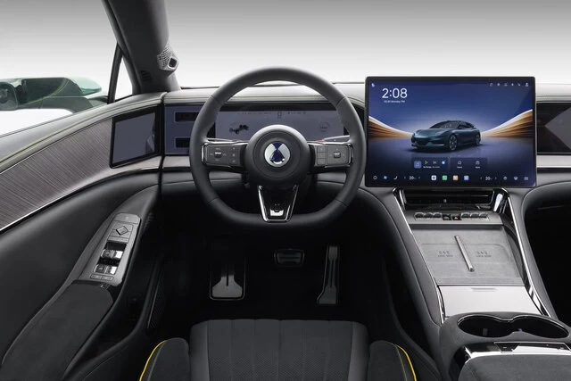 DENZA_Z9GT_004INTERIOR_081