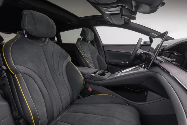 DENZA_Z9GT_004INTERIOR_083