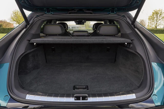 DENZA_Z9GT_004INTERIOR_106