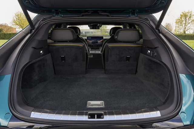 DENZA_Z9GT_004INTERIOR_107