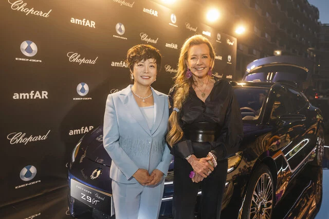 Stella Li & Caroline Scheufele