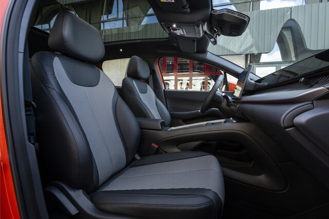 BYD_DOLPHIN_G_Interior_Seat_Front