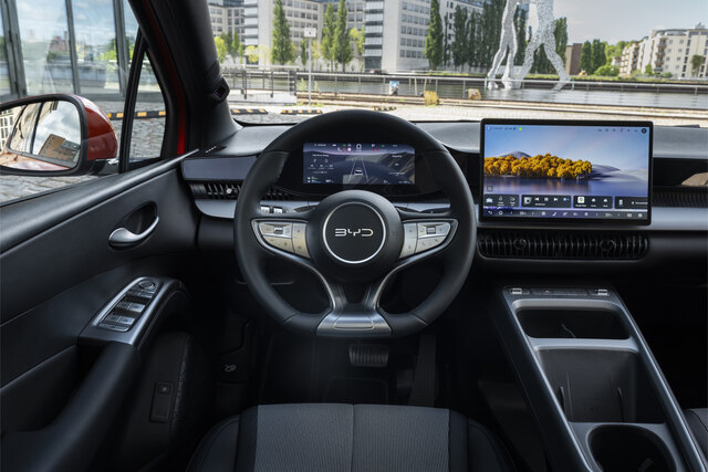 BYD_DOLPHIN_G_Interior_Infotainment