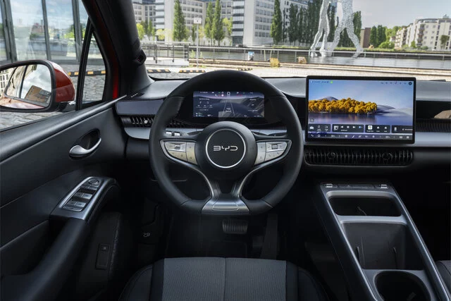 BYD_DOLPHIN_G_Interior_Infotainment