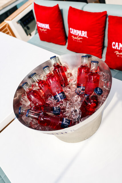 Campari Spritz Ready to Serve_1.jpg