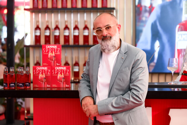 Giona A. Nazzaro_Davide Campari Lounge.jpg