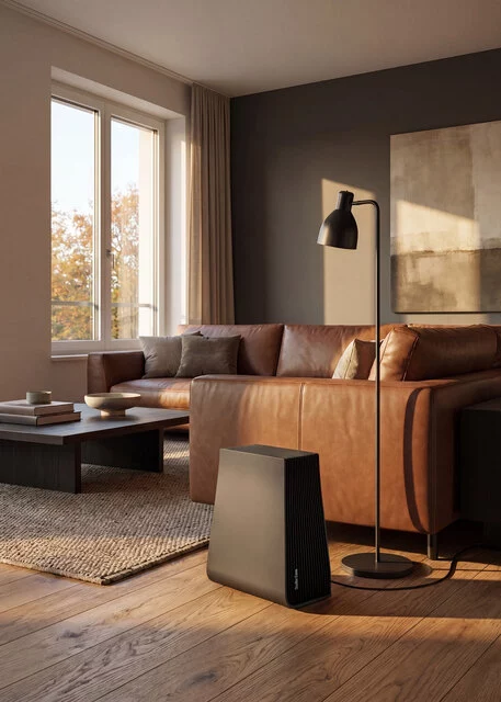 SF_George_titanium_lifestyle1_livingroom_portrait