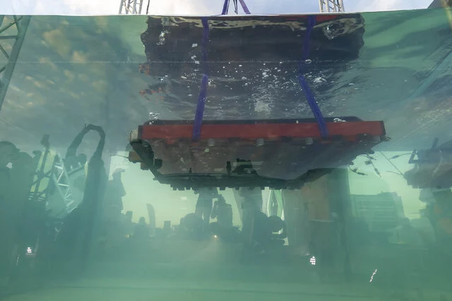 TIGGO 9 CSH battery fully submerged in saltwater.