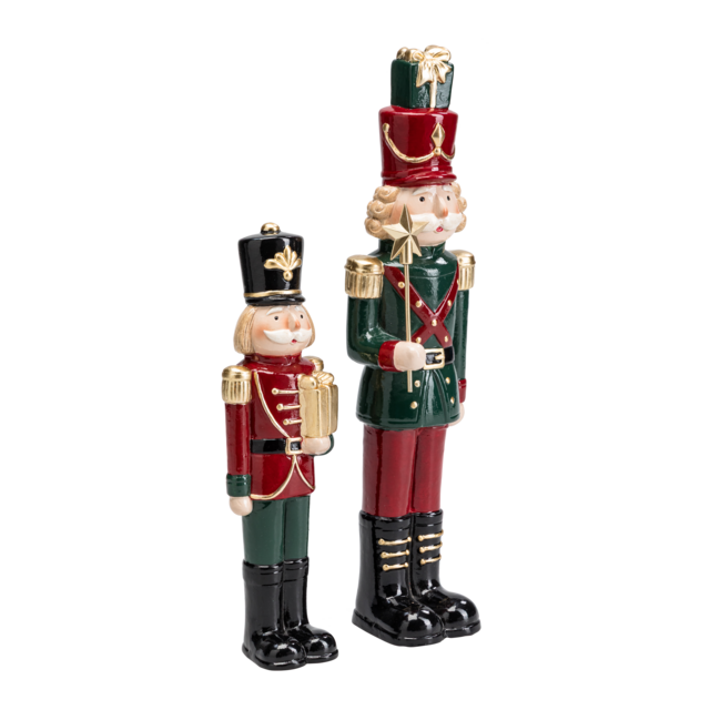 Nussknacker Harz_gross und klein_pfister_Hotel Noel_CHF 19.95.png