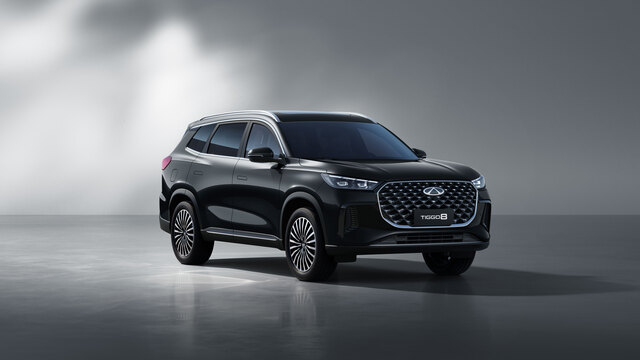 CHERY_TIGGO8_Front_Three_Quarter.jpg