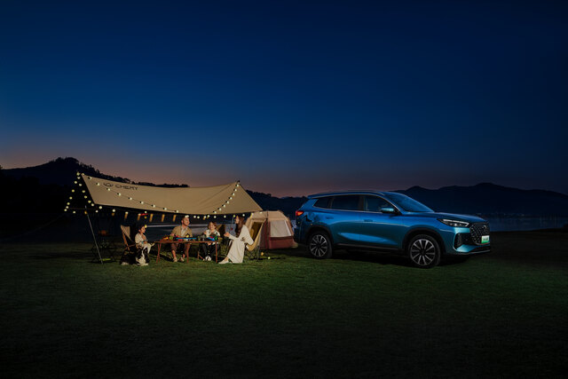 CHERY_TIGGO8_Camping.jpg